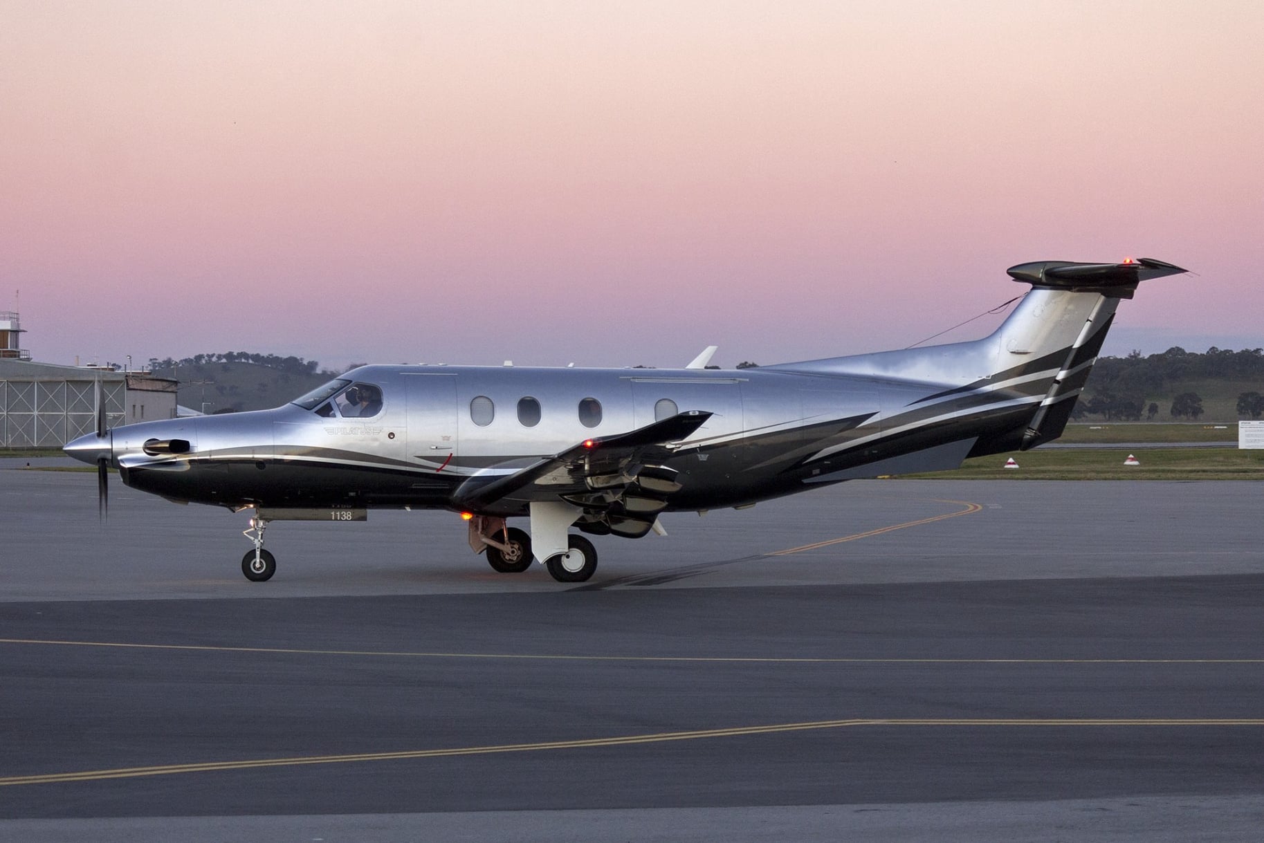 TURBOPROPS executive Hoverfly JET luxury 